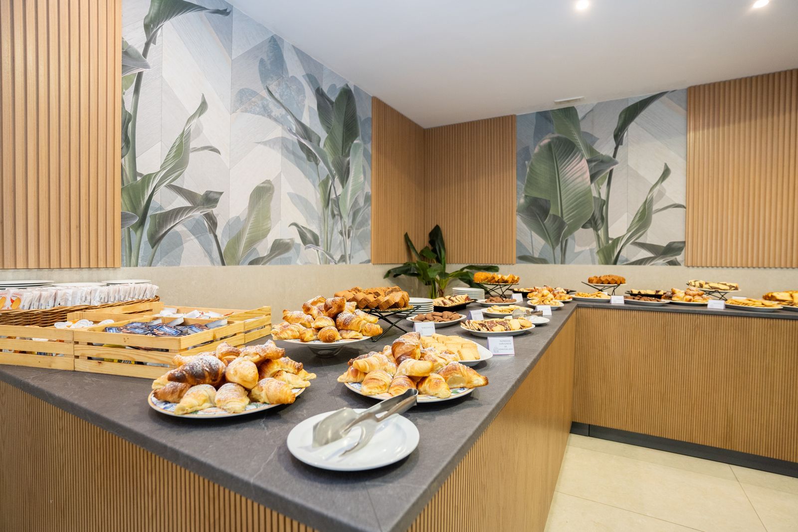 Il buffet della colazione - Roller Club Tropea